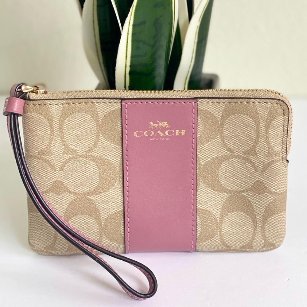 Corner Zip Wallet Wristlet - Picture 2 of 10